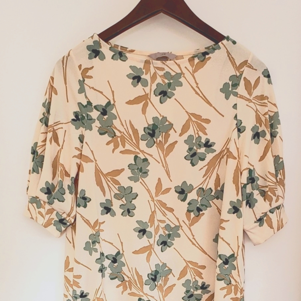 H&M Lovely Floral Top